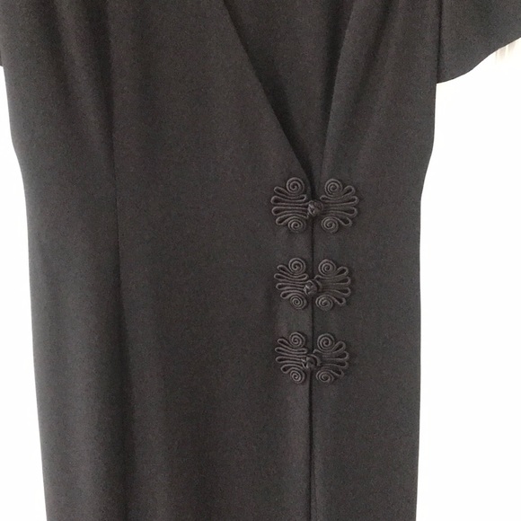 Ankle-length black dress by Maggy London - Picture 3 of 5